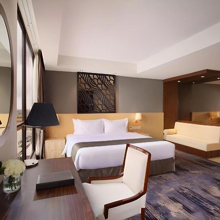 Hotel Grandhika Pemuda Σεμαράνγκ Εξωτερικό φωτογραφία
