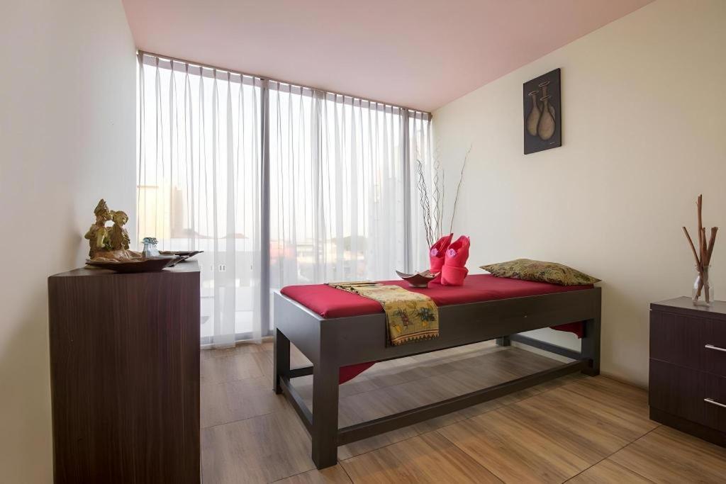 Hotel Grandhika Pemuda Σεμαράνγκ Εξωτερικό φωτογραφία