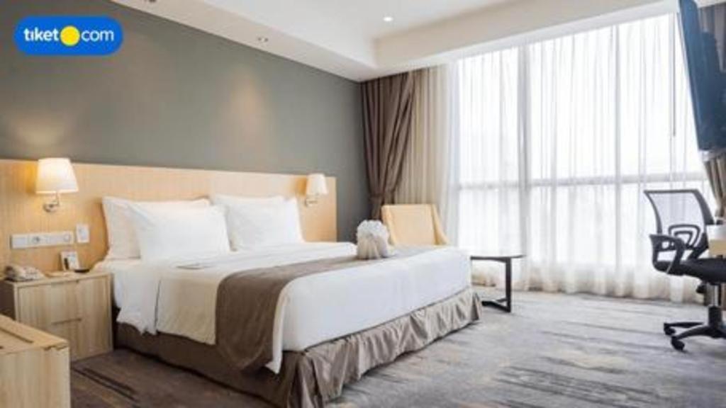 Hotel Grandhika Pemuda Σεμαράνγκ Εξωτερικό φωτογραφία