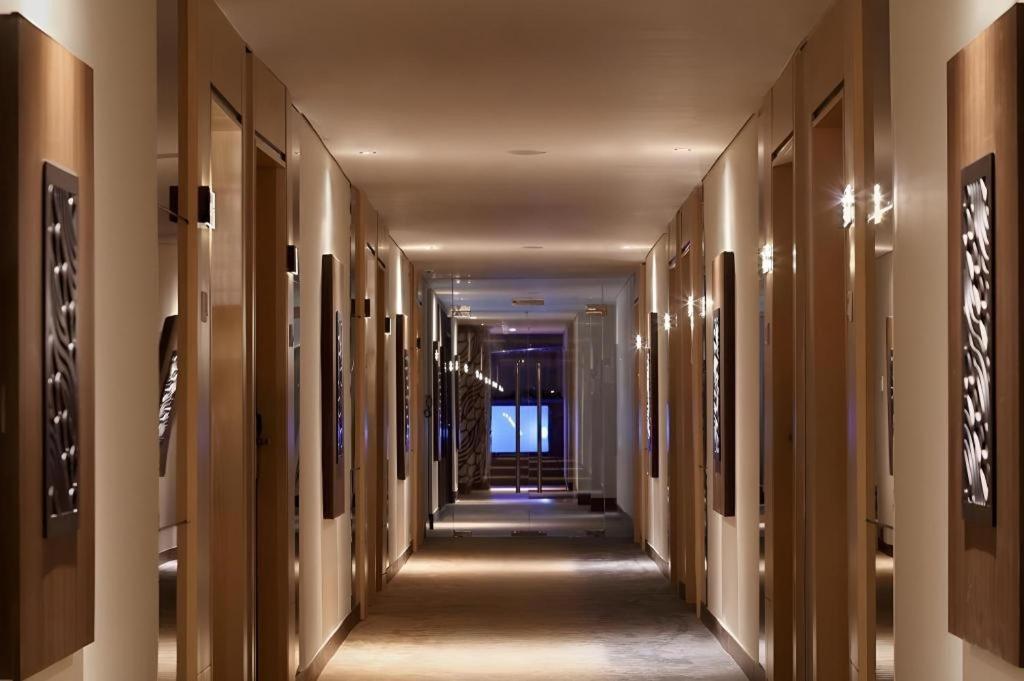 Hotel Grandhika Pemuda Σεμαράνγκ Εξωτερικό φωτογραφία
